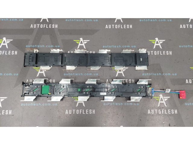 Клема батареї, шина батареї 37501Q4002 Hyundai KIA Soul Niro EV бу Клема батареї, шина батареї 37501Q4002 Hyundai KIA Soul Niro EV бу